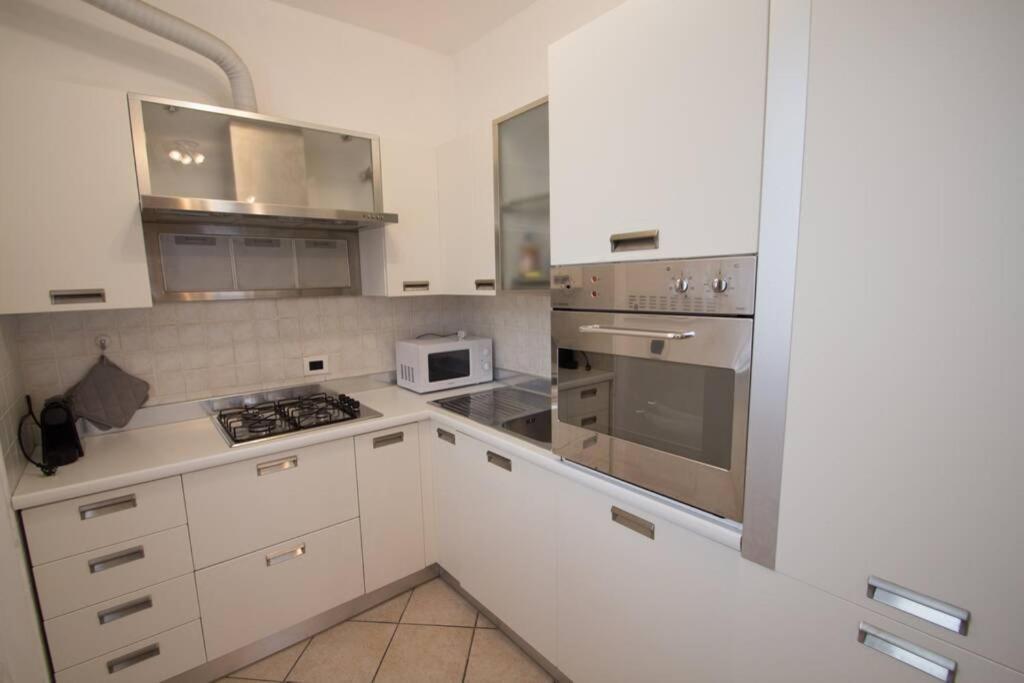 Appartamento Ristrutturato Con Terrazzo Varazze Kültér fotó